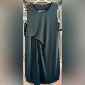Elie Tahari jersey dress with waist detail sz L